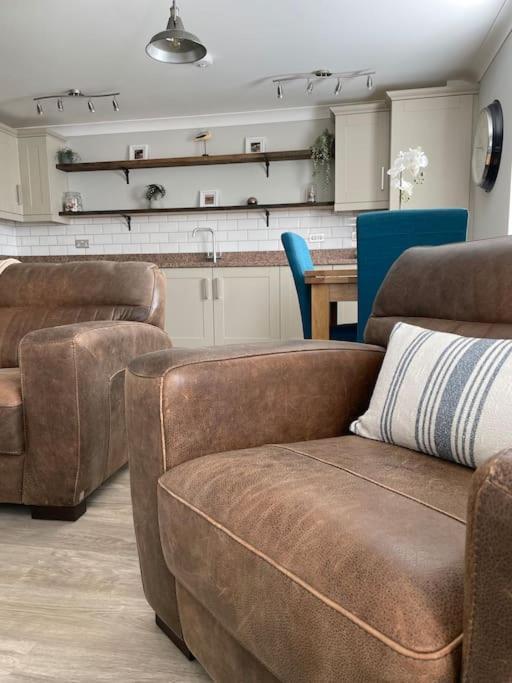 Seaside Modern Apartment Westward Ho!  Esterno foto